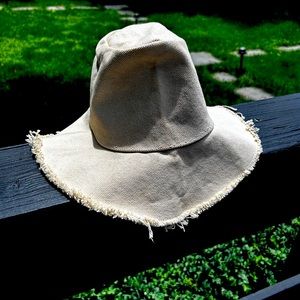 The Magic Hat (The Hatters CO)